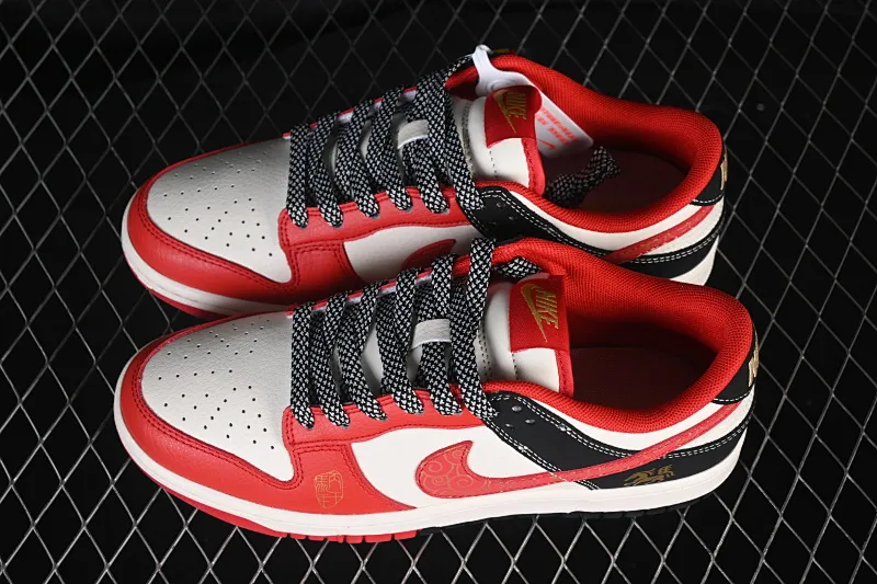All categories Nk SB Dunk Series Nk SB Dunk Low High-end customized low-top sneakers Nike SB Dunk Low Limited to the Year of the Horse Good fortune to start the new year High-end customized low-top casual skate shoes HT5088-657